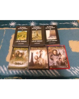Mi coleccion de El Señor de los Anillos.