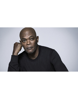 Samuel . L . Jackson entiende el éxito de los superheroes en el cine. 