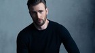 Chris-evans-tom-holland-y-mas-estrellas-protagonizan-la-nueva-serie-de-netflix-c_s