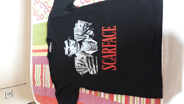 Camiseta Scarface ,mi compra de hoy.