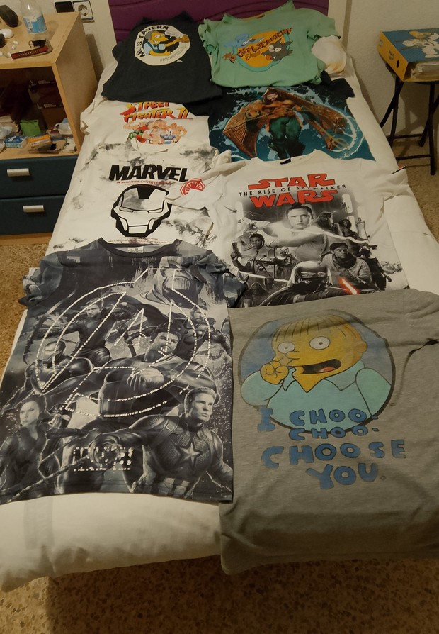 Mis camisetas de películas y series 1