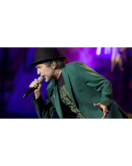 Sabina… ese que canta