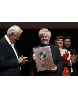 ALMODOVAR, EN EL OLIMPO JUNTO A EASTWOOD Y TARANTINO 