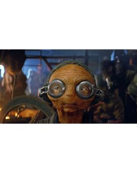 Una escena eliminada del Episodio VII revelaba cosas....