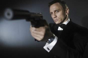 Daniel Craig deja el papel de Bond