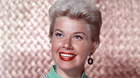 A-doris-day-le-hacen-cumplir-95-anos-a-la-fuerza-c_s