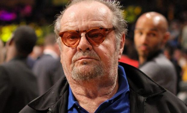 Algunos critican a JACK NICHOLSON por reaparecer con este aspecto..