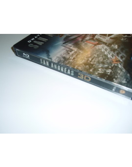 San Andreas 3D - Steelbook Aleman - Lateral (Exclusivo Amazon.de)