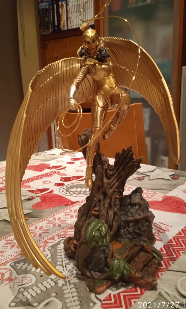Wonder woman 84 estatua ahora sí está la foto