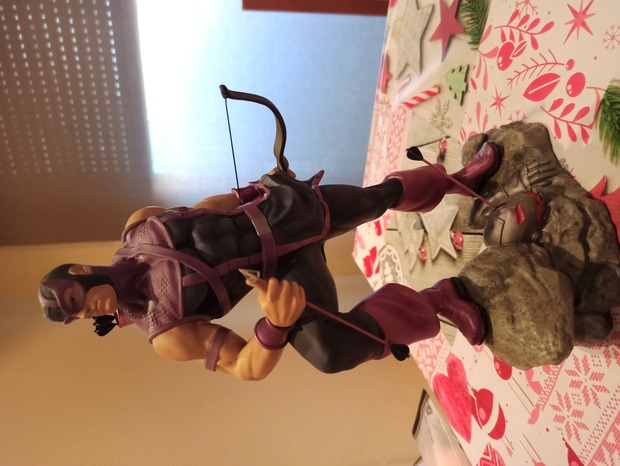 Hawkeye statue