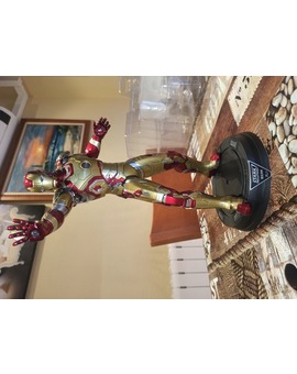Figura de iron Man Mark 42