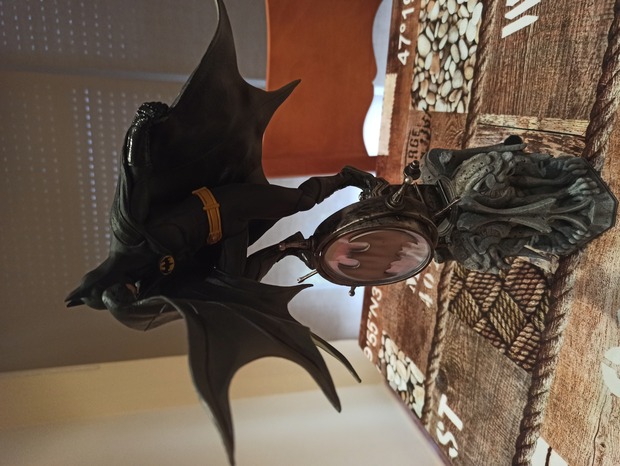 Estatua de Batman Michael Keaton