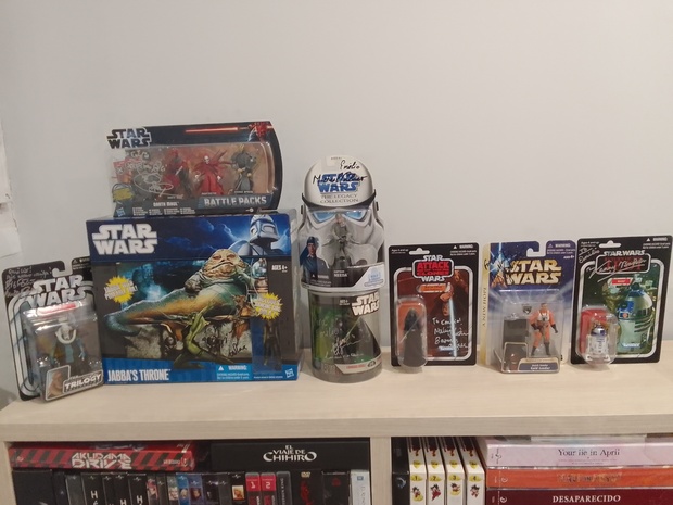 Figuras firmadas Star Wars!!!! :)