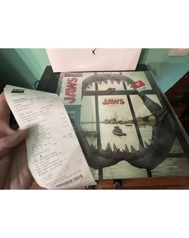 Banda sonora jaws mondo vinilo. La he podido rascar a 38 euros....
