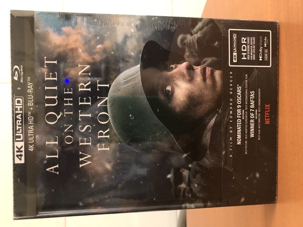 Sin novedad en el frente digibook