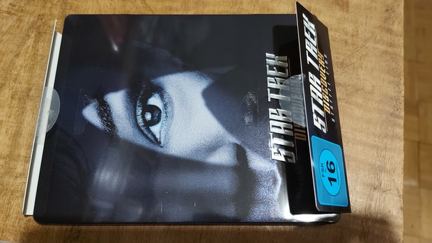 Quitar pegamento de steelbook