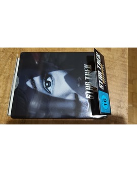 Quitar pegamento de steelbook