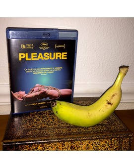Pleasure (2021) (Blu-ray) (Karma Films)