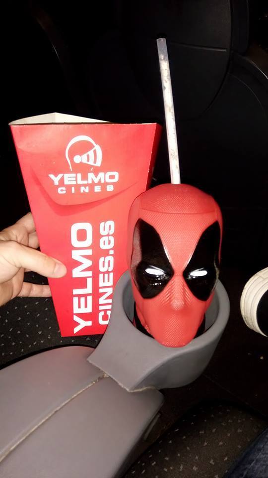 Disfrutando anoche de la maratón deadpool en yelmo cines !!!