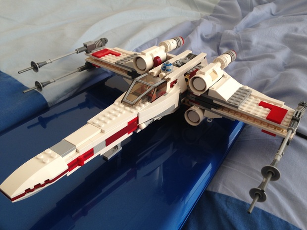 LEGO X-Wing (Frontal)