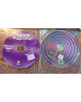 Alguien ha comprobado el blu-ray del steelbook de Un mundo de fantasía?