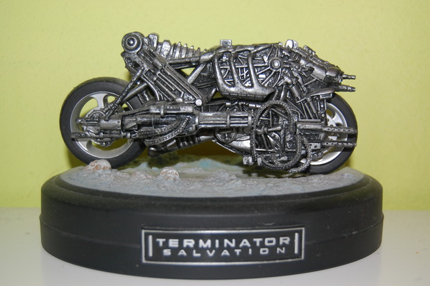 MOTO TERMINATOR (STELIO)