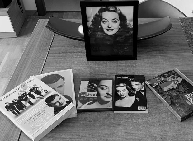 "Desnudando a Margo Channing... y a Eva" (Miss Bette Davis, Parte 2).