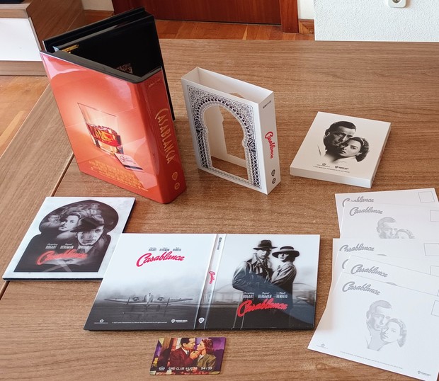 Llegó el Santo Grial, un cáliz de carpintero... "Casablanca" UHD Club Wooden Box (4 de...)