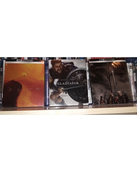 Adquisiciones metálicas de hoy para mis estanterías