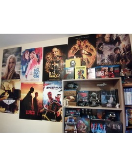 Empapelando un poco la pared ;)
