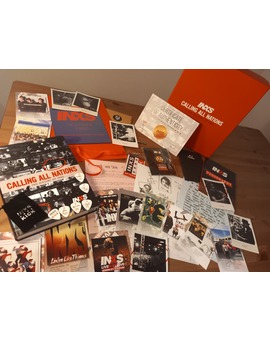 INXS  - Calling all Nations. A fan history of Inxs. Edición deluxe. Libro + vinilo+ mil chuches