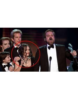 El discurso de David Harbour (Stranger Things) en los SAG Awards 2017,hace que los asistentes se levanten de sus asientos.