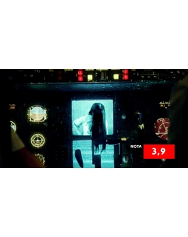 CRÍTICA - `RINGS´ (2017):"Samara se moderniza: lo mismo te sale de un Televisor 4K que de la cabina de mandos de un avión....".