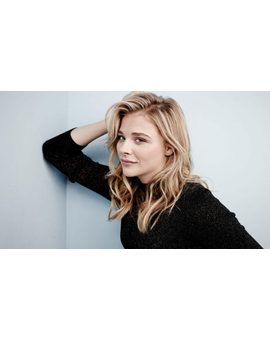 Chloe Grace Moretz compara el remake de ‘Suspiria’ con ‘El Resplandor’ de Stanley Kubrick.