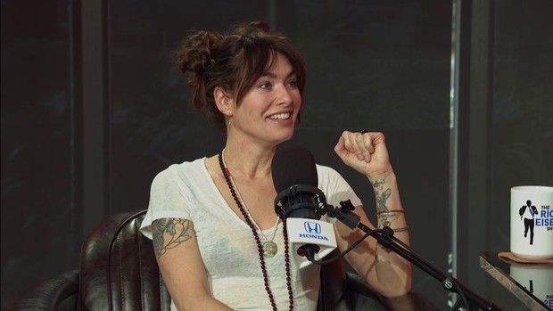 Lena Headey opina sobre ESE final del 8X05 (SPOILERS).