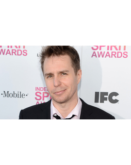 Sam Rockwell (Siete Psicópatas) confirmado para el remake de POLTERGEIST,como el padre de la familia.....