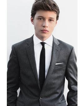 Otro nuevo fichaje para JURASSIC WORLD: Nick Robinson,protagonista de 'The Kings of Summer'.