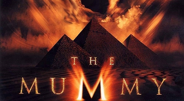 LEGENDARY y UNIVERSAL mueven fichas para 2016...