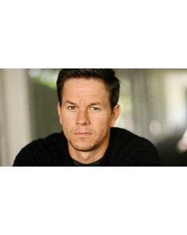 Mark Wahlberg podría ser El Hombre de los Seis Millones de Dólares