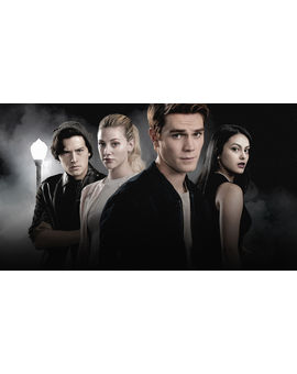 Riverdale renovada para una cuarta temporada.