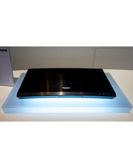 Reproductor UHDBD de samsung con precio pre reserva de 400 dolares
