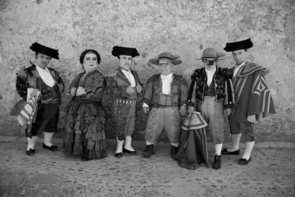 Blancanieves y los 9 novillos muertos- condena por creldad y maltrato animal