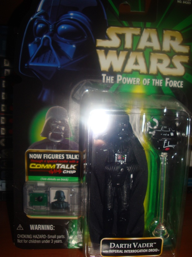 Figura Darth Vader en caja.