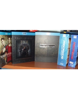 Algunas secciones de mi colección (8) - series -