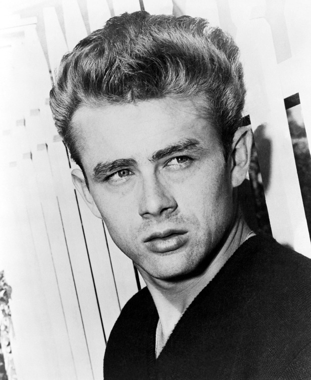 Hoy cumpliría años el mítico James Dean... Felicidades.