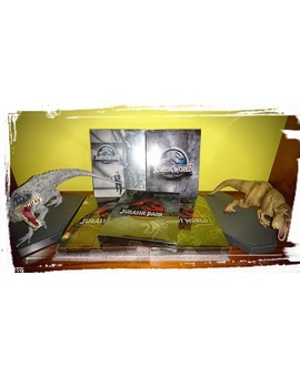 Jurassic Park Figura Colección Steelbook  