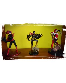Batwoman & Harley Queen & Batgirl Bishoujo Kotobukiya
