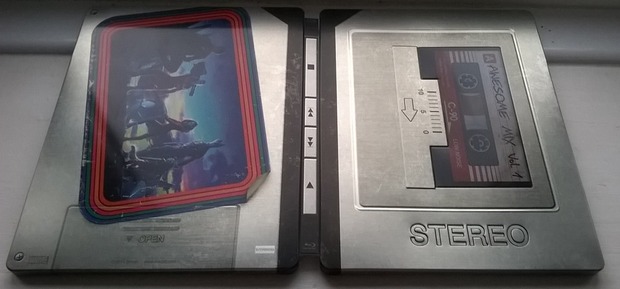 Confirmado Castellano steelbook zavvi en un foro y primeras imágenes.