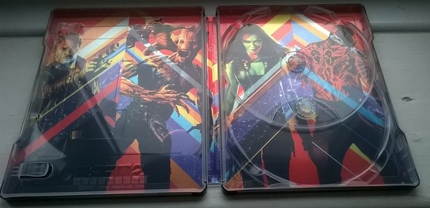 Interior steelbook zavvi
