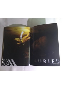 Enterrado: Libreto interior (3)